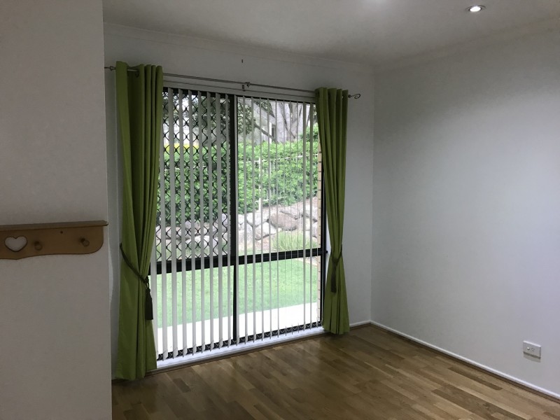 11 Kurrajong Place, Bridgeman Downs QLD 4035