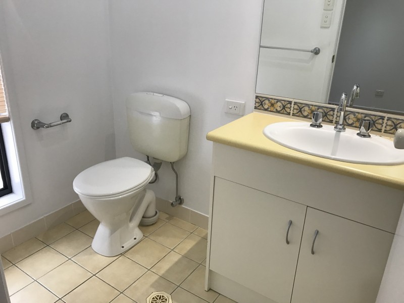 11 Kurrajong Place, Bridgeman Downs QLD 4035