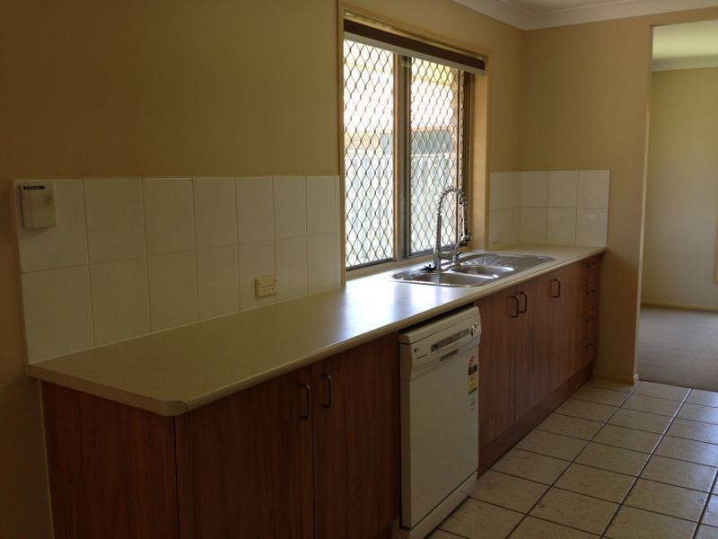 126 Silkyoak Circuit, Fitzgibbon QLD 4018