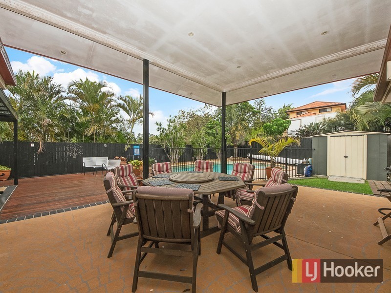 11 Handel Court, Eatons Hill QLD 4037