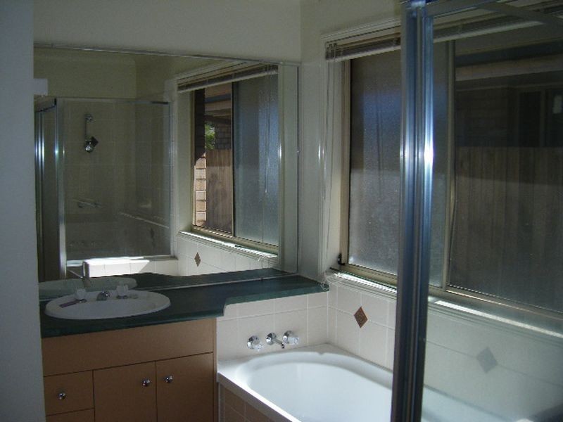 2/27 Denning Road, Bracken Ridge QLD 4017