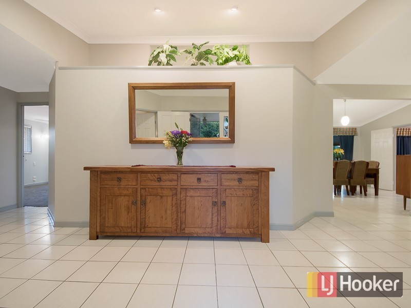 32 Allira Crescent, Carseldine QLD 4034