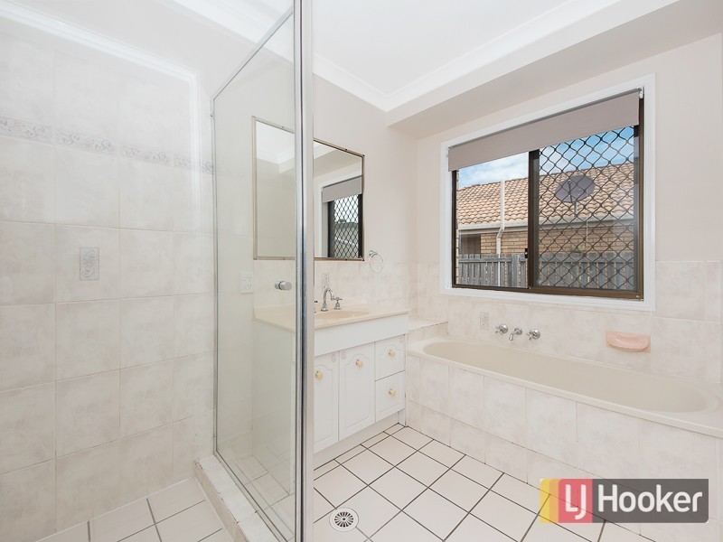 4 Fernlea Court, Caboolture QLD 4510