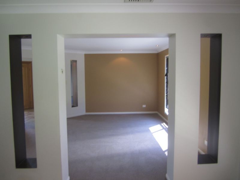 31 Valencia Court, Eatons Hill QLD 4037