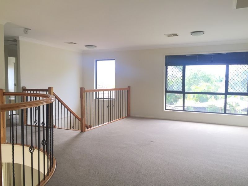 31 Valencia Court, Eatons Hill QLD 4037