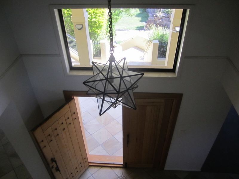 31 Valencia Court, Eatons Hill QLD 4037