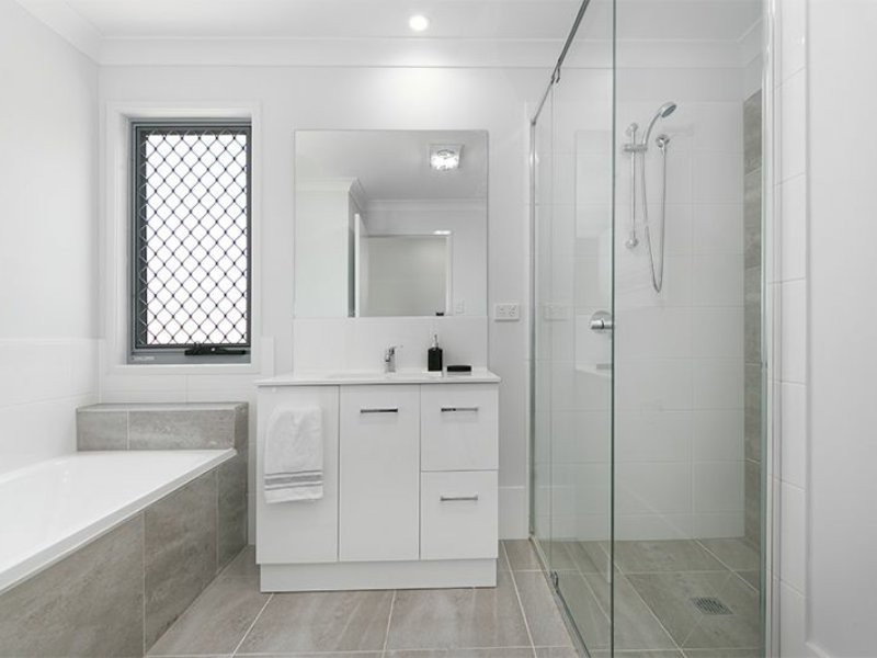 2/35 Admiralty Circuit, Lawnton QLD 4501