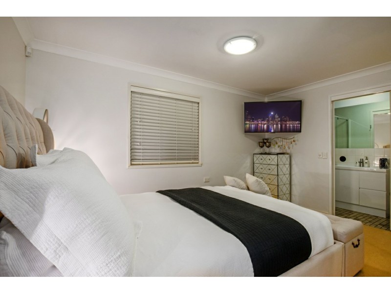 27 McCallum Street, Carseldine QLD 4034