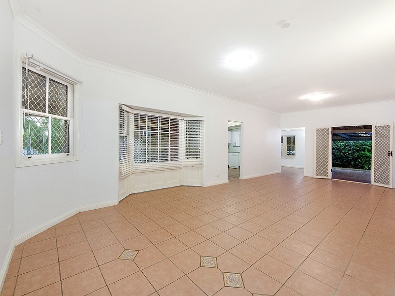 3 Jacaranda Close, Fitzgibbon QLD 4018
