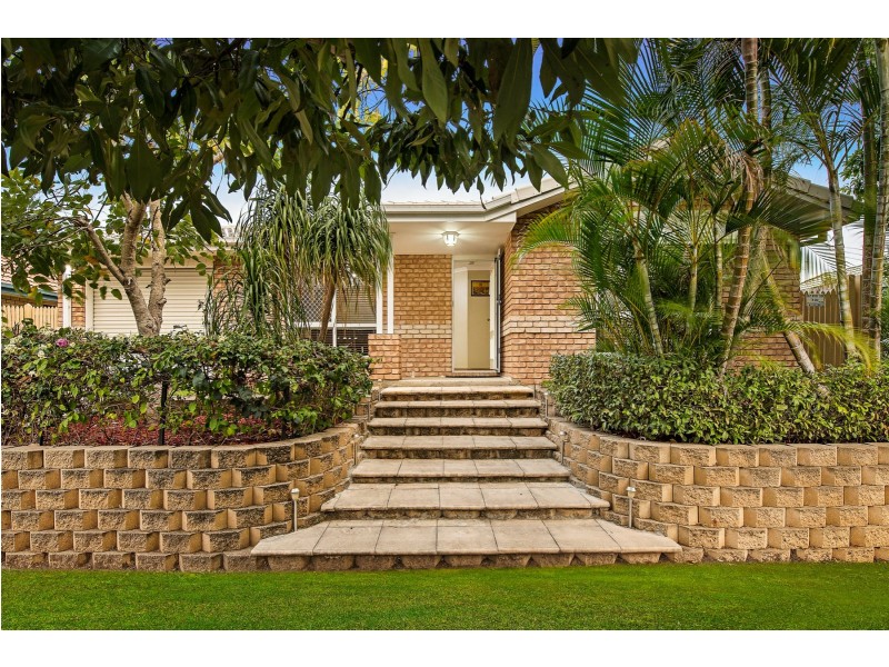 4 Latrobe Street, Fitzgibbon QLD 4018