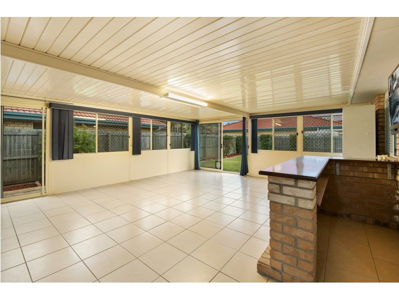 4 Latrobe Street, Fitzgibbon QLD 4018