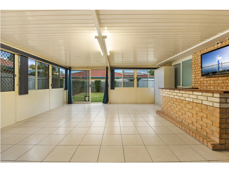 4 Latrobe Street, Fitzgibbon QLD 4018