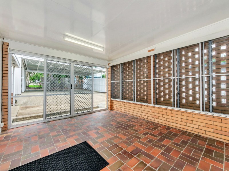 20 Twentieth Avenue, Brighton QLD 4017