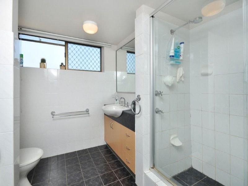 4/16 Pretoria Street, Zillmere QLD 4034