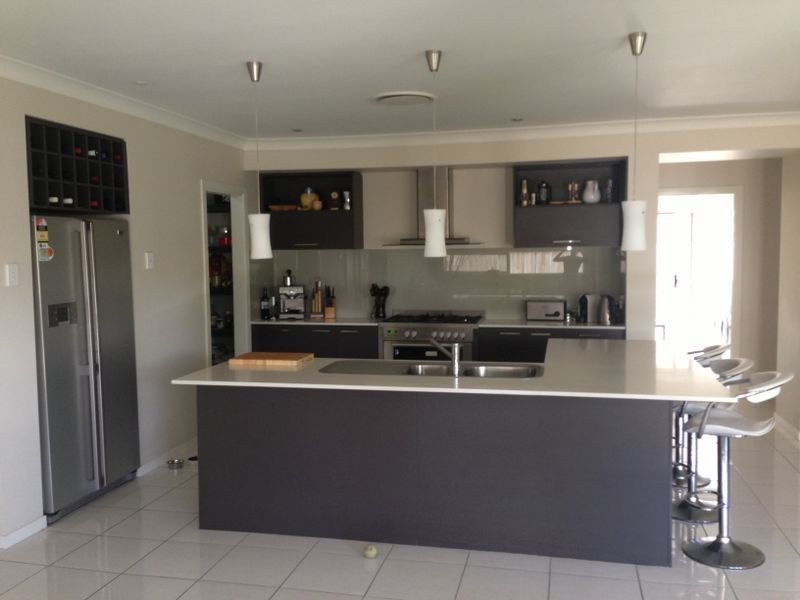 24 Singleton Place, Carseldine QLD 4034