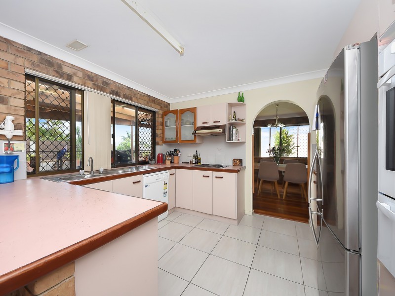 4 Hughes Street, Mcdowall QLD 4053