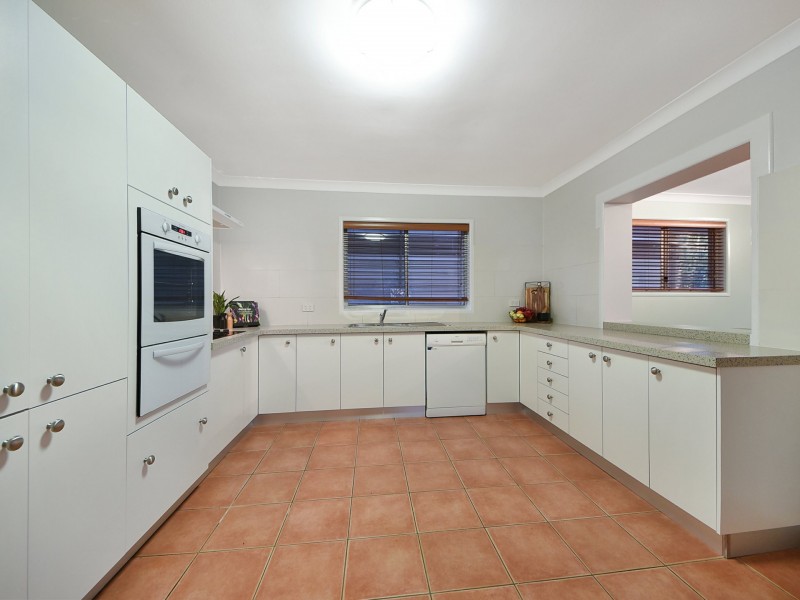 17 Janelle Street, Aspley QLD 4034