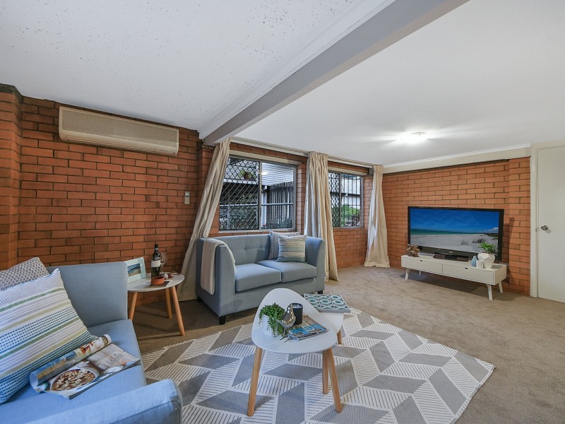 17 Janelle Street, Aspley QLD 4034