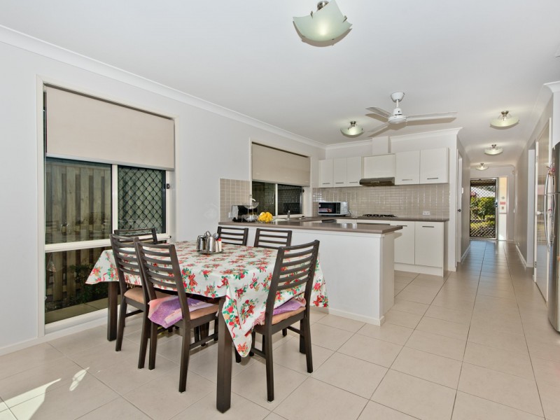 76 Diamantina Crescent, Fitzgibbon QLD 4018