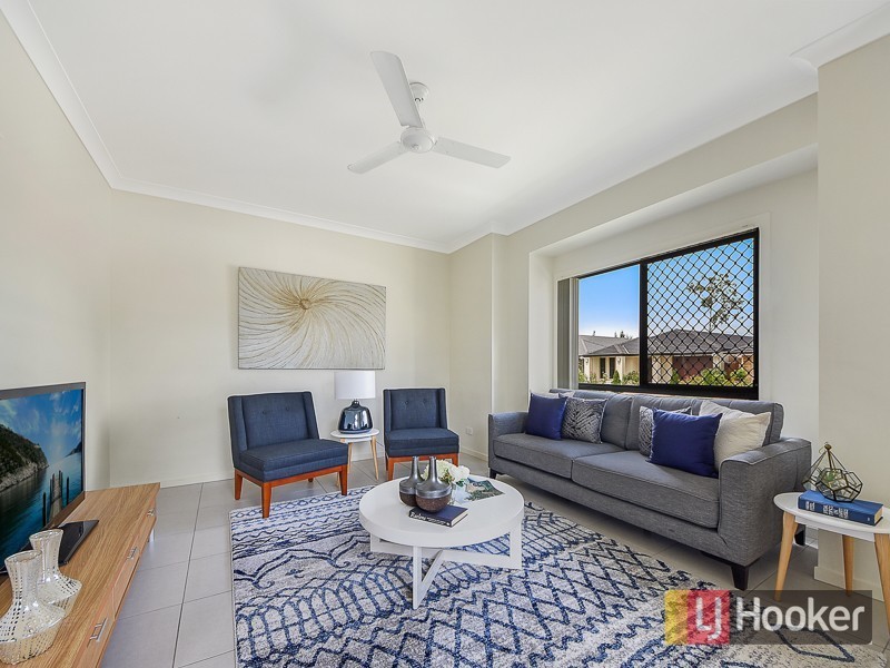 22 Blue Mountains Crescent, Fitzgibbon QLD 4018