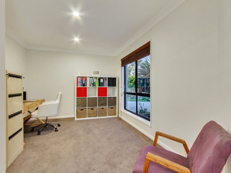 25 Casuarina Street, Bridgeman Downs QLD 4035