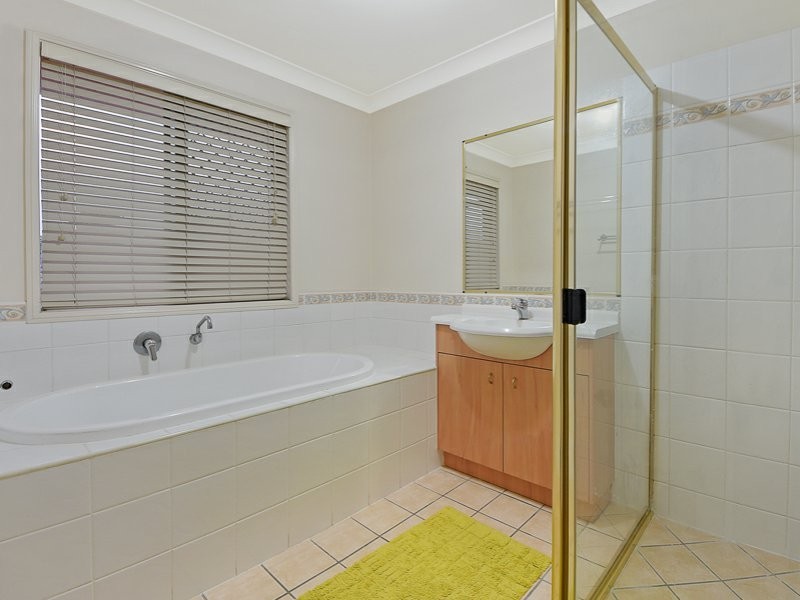 2 Ibiza Place, Carseldine QLD 4034