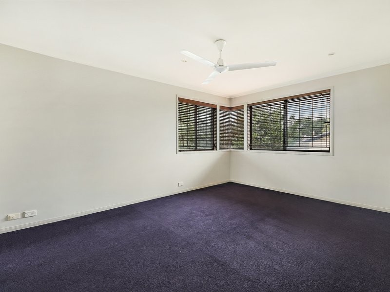 5 Tynedale Place, Carseldine QLD 4034