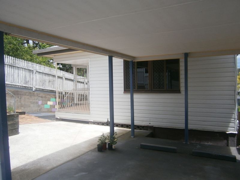 12 Thomas Street, Red Hill QLD 4059