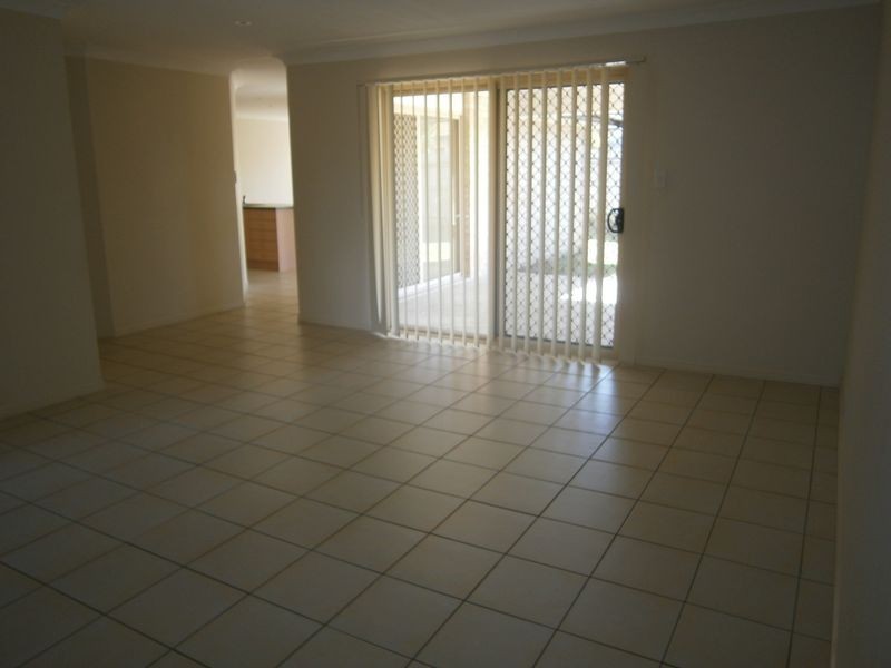 14 Jackwood Ct, Morayfield QLD 4506