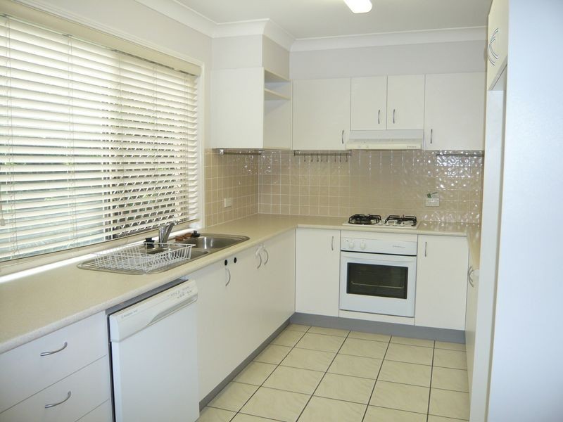 39 Farnell Street, Chermside QLD 4032