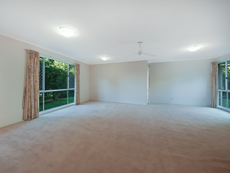 18 Martindale Street, Chermside West QLD 4032