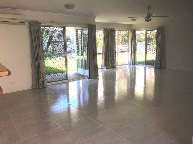18 Martindale Street, Chermside West QLD 4032