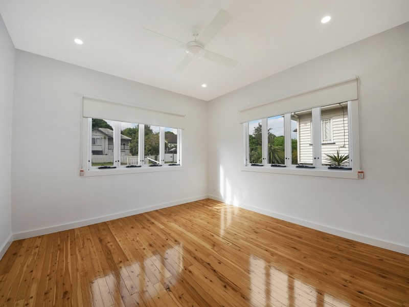 12 Tathra Street, Stafford QLD 4053