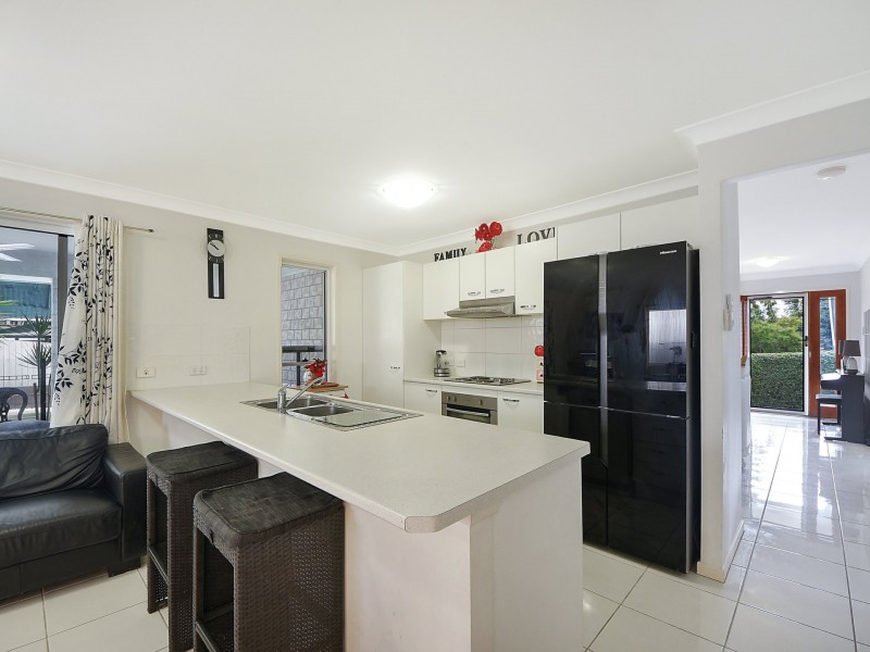 6 Crowley Street, Zillmere QLD 4034