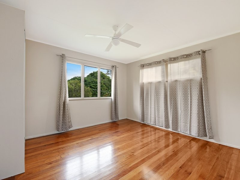 19 Mews Street, Chermside West QLD 4032