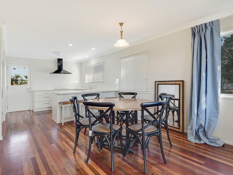 39 Lavercombe Drive, Kallangur QLD 4503