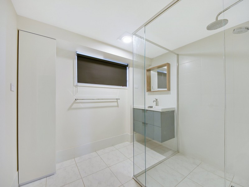 39 Lavercombe Drive, Kallangur QLD 4503