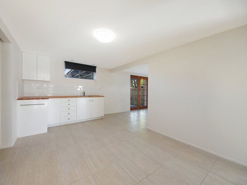 39 Lavercombe Drive, Kallangur QLD 4503