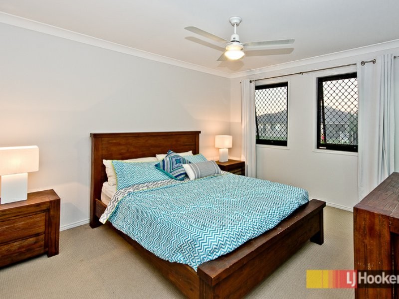 56 Merimbula Crescent, Fitzgibbon QLD 4018