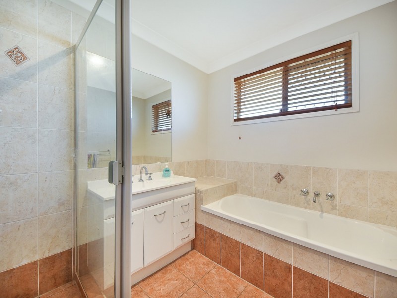 1 Harpulia Court, Morayfield QLD 4506