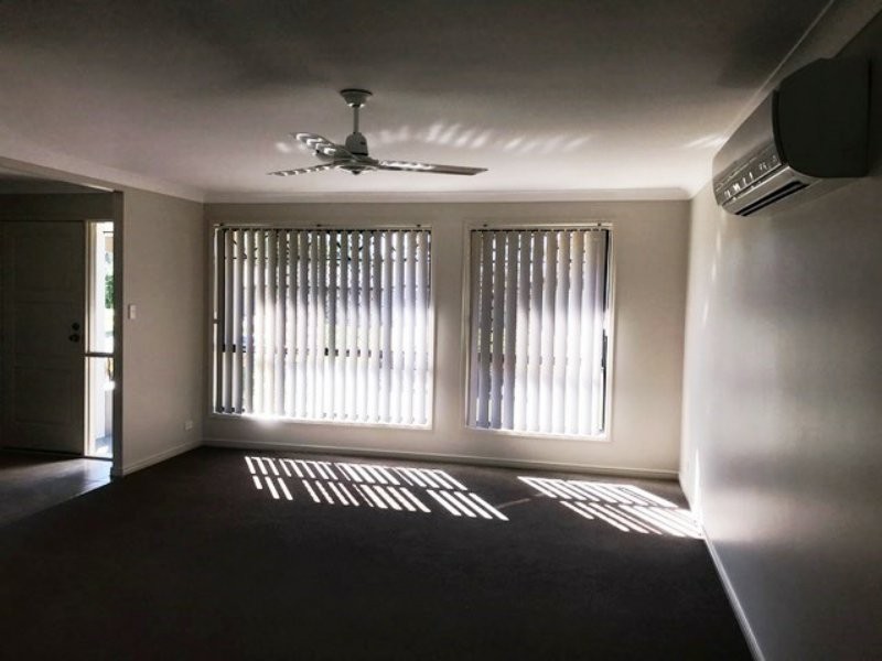 8 Bison Court, Warner QLD 4500