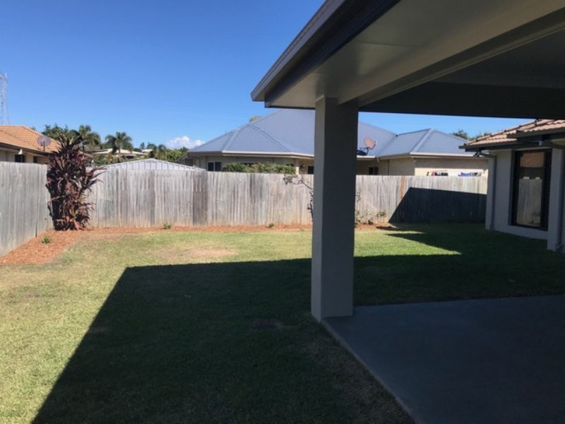 8 Bison Court, Warner QLD 4500