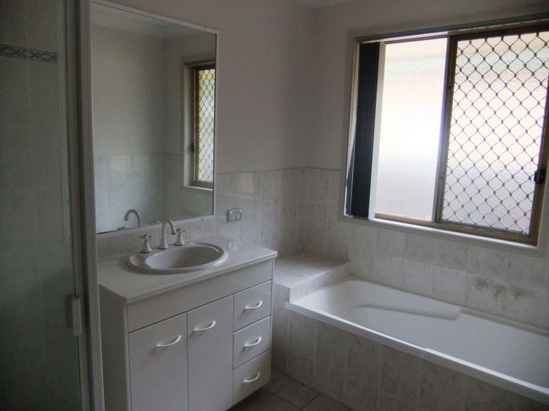 7 Cedar Place, The Gap QLD 4061