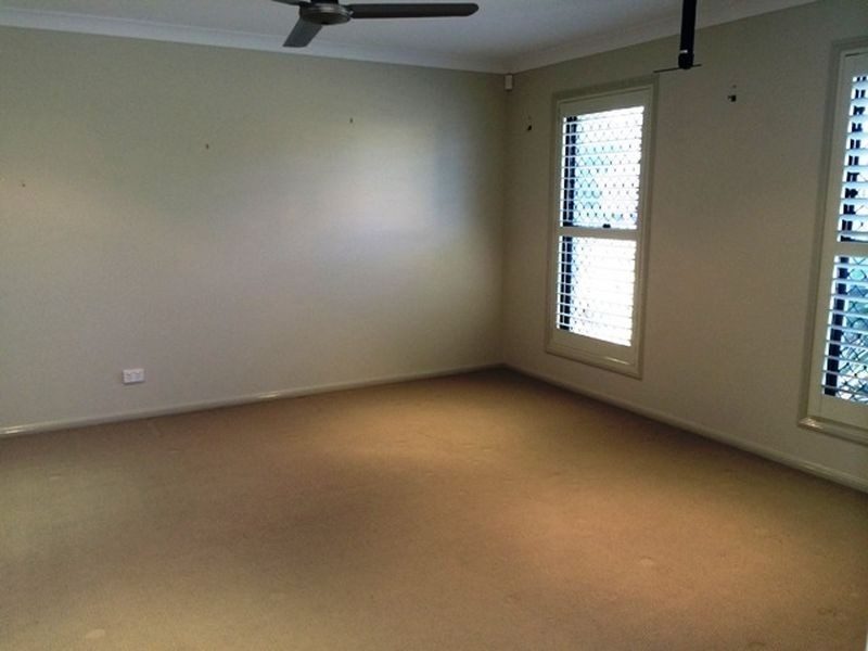 18 Petrie Crescent, Aspley QLD 4034