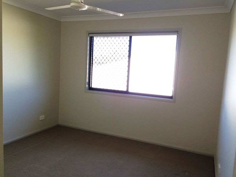 18 Petrie Crescent, Aspley QLD 4034