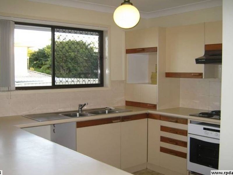 8 Heylor Court, Bracken Ridge QLD 4017