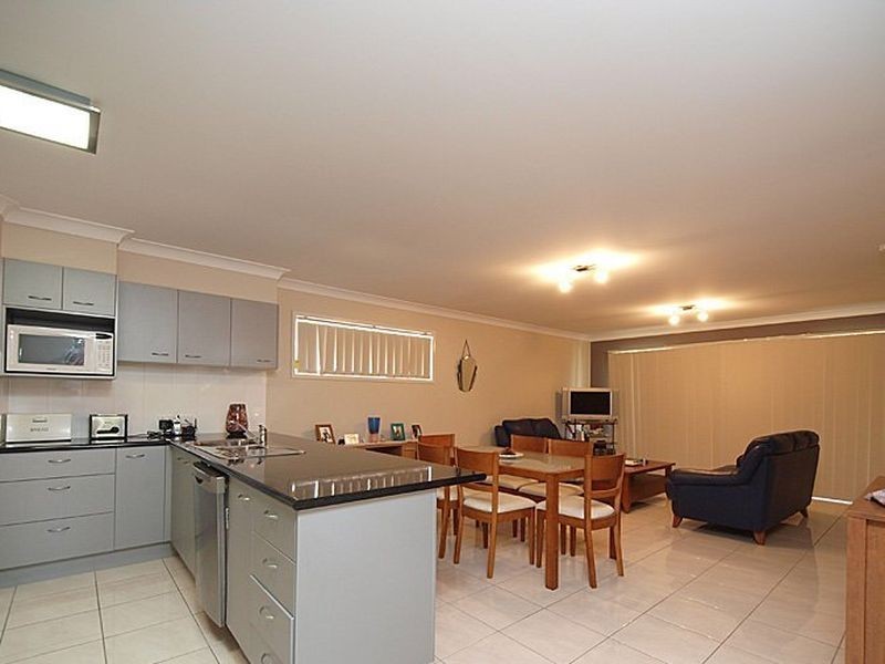 92 Odense Street, Fitzgibbon QLD 4018