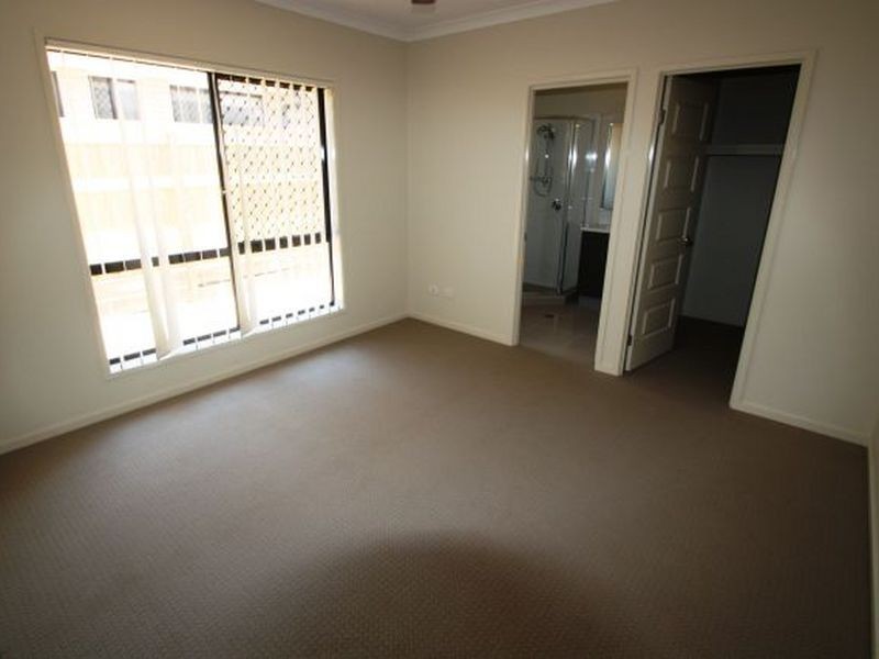 74 St Conel Street, Nudgee QLD 4014