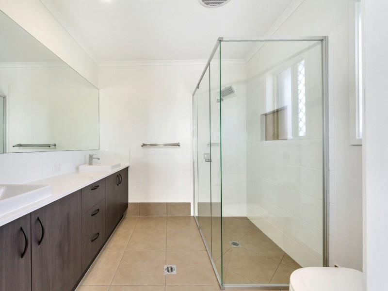 16 Sandpiper Street, Nudgee QLD 4014