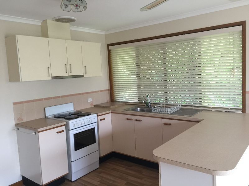 28 Vienna Way, Strathpine QLD 4500